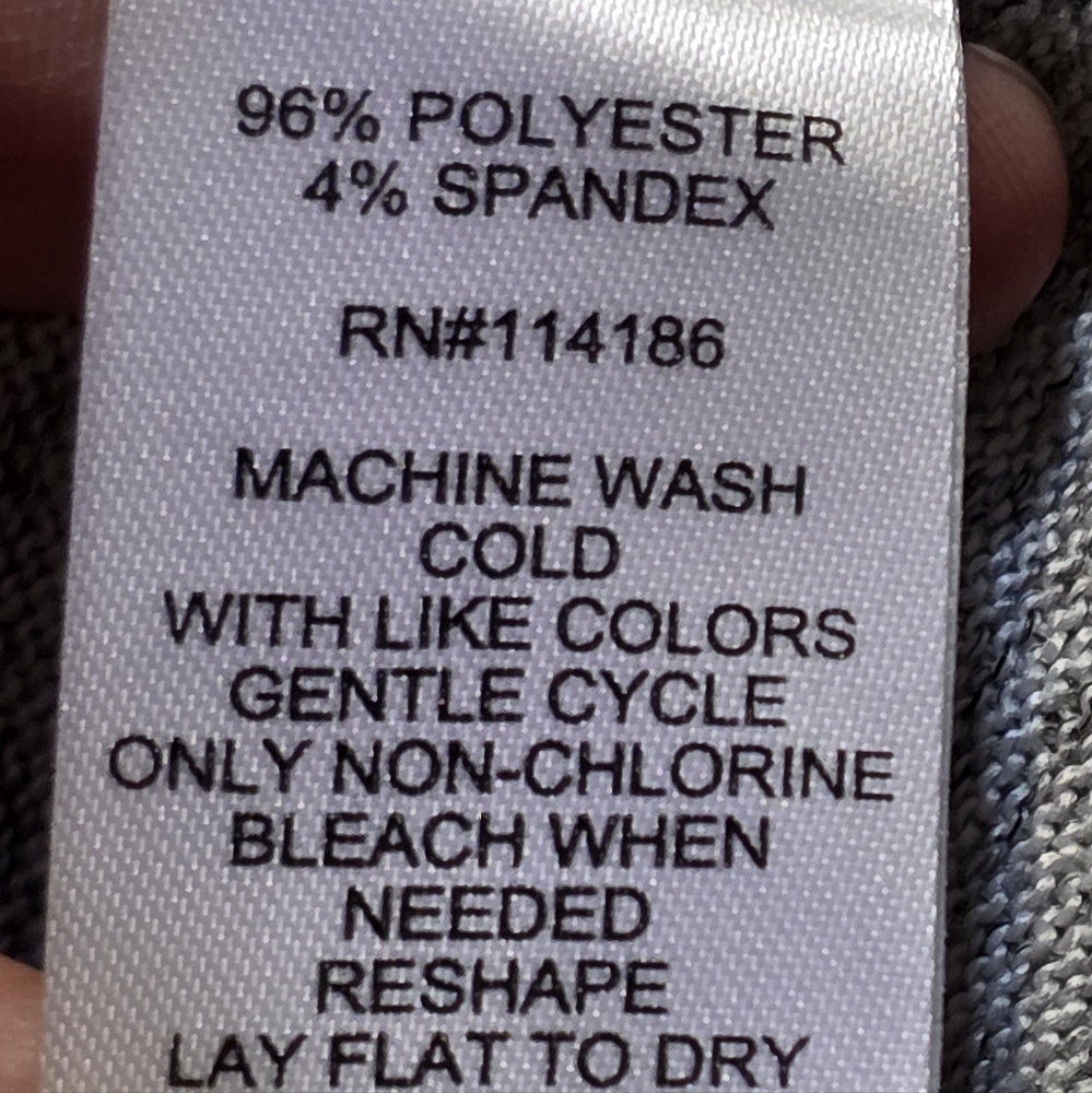 Love Scarlett Jewel Embellished Snowflakes 3/4 Sleeve Tee Gray Size L - Picture 9 of 9